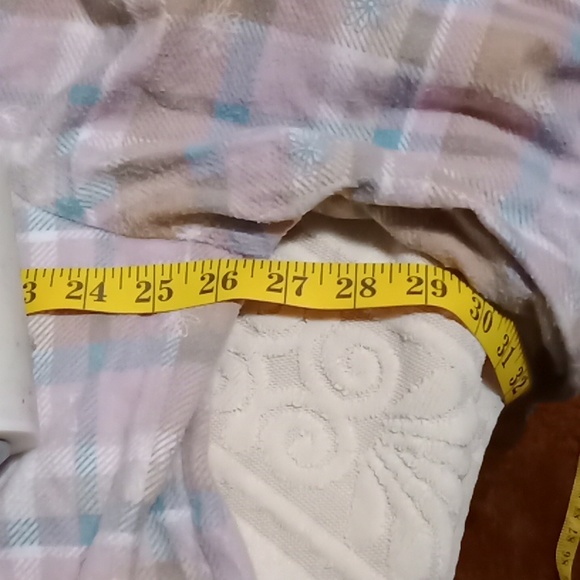 Woman's flannel shirt - Picture 6 of 10